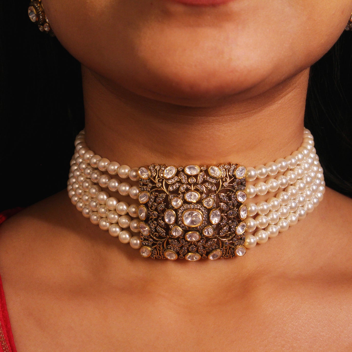 Antique Gold & Polki Pearl Choker