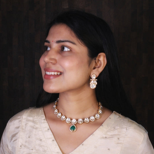 Emerald Grace Polki Necklace Set