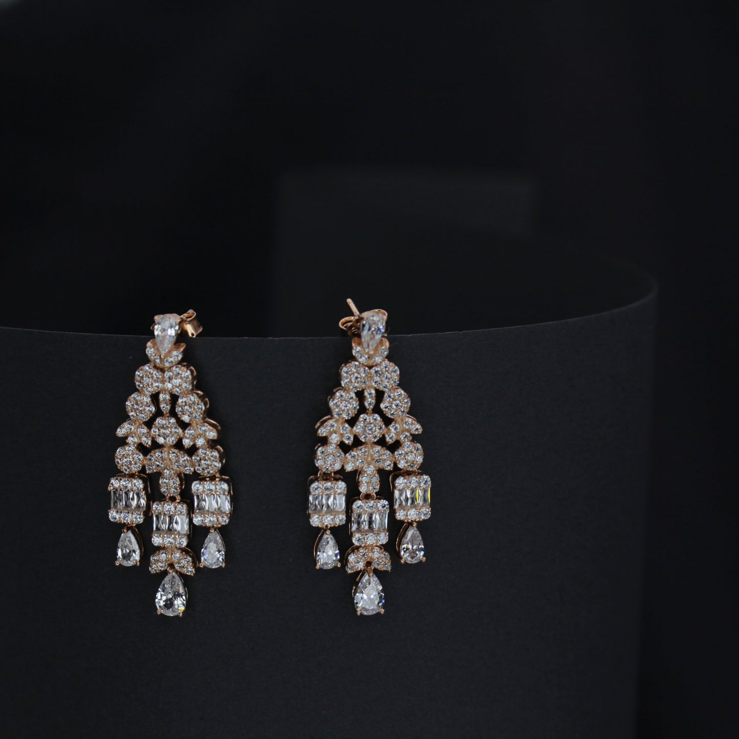 Regal Cascade Silver Chandbalis