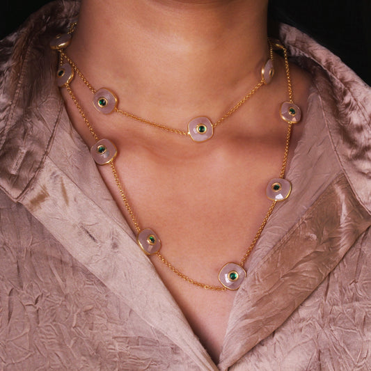 Embedded Emerald Studded Necklace