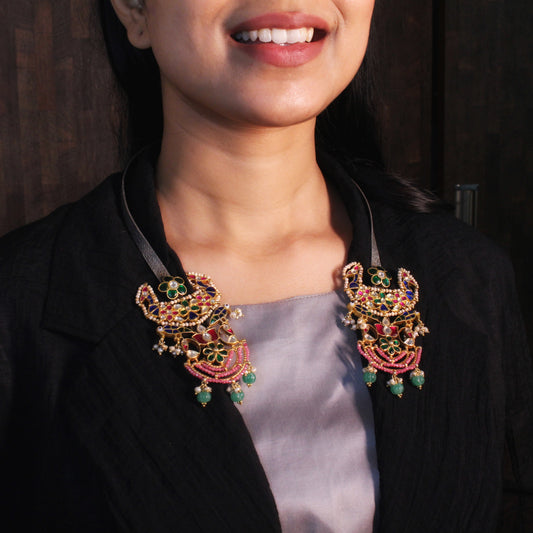 Contemporary Fusion Hasli Necklace