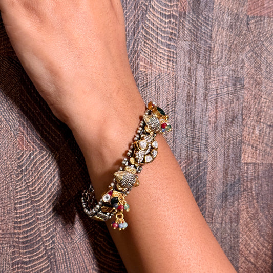 Majestic Polki Pearl Bracelet